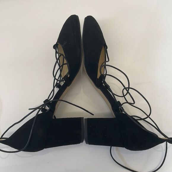 Intentionally Blank Hatter Chunky Heel in Black Suede - Picture 6 of 8